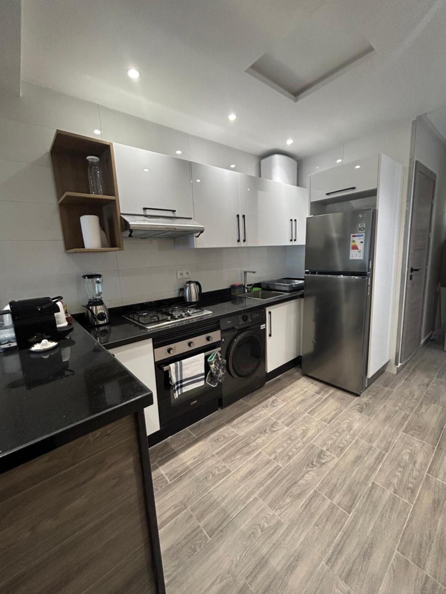 Splendide Studio Haut Standing En Face De La Marina Et A 200 M Du Port De Tanger - 1 Chambre Double Luaran gambar